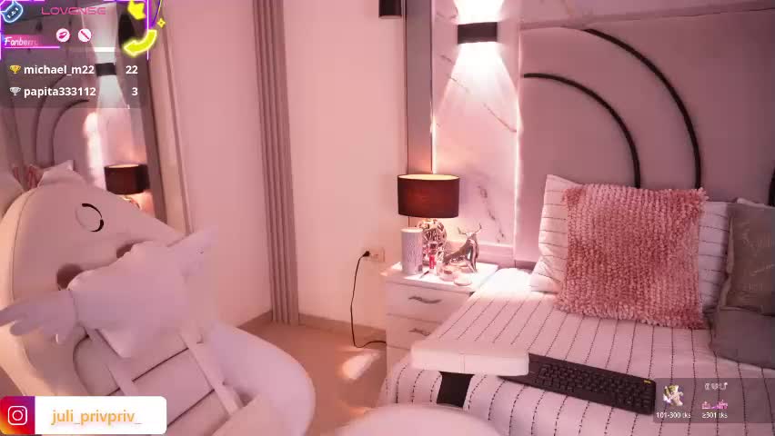 jullianapriv_ Adult Chat April 24, 2026