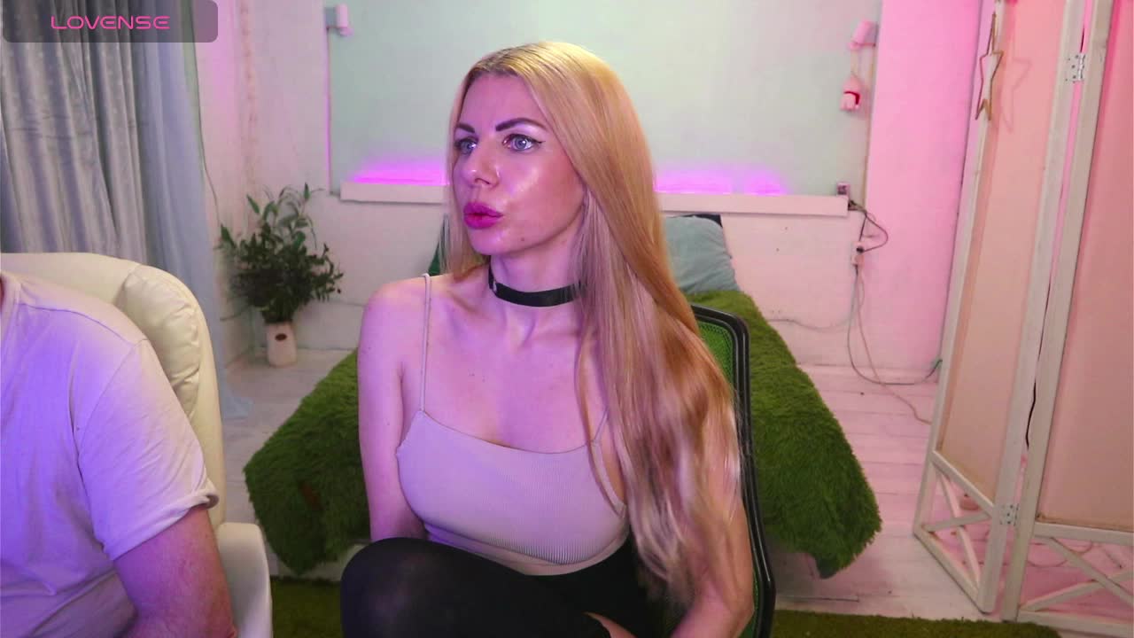 AlisaAleks Adult Chat April 24, 2026