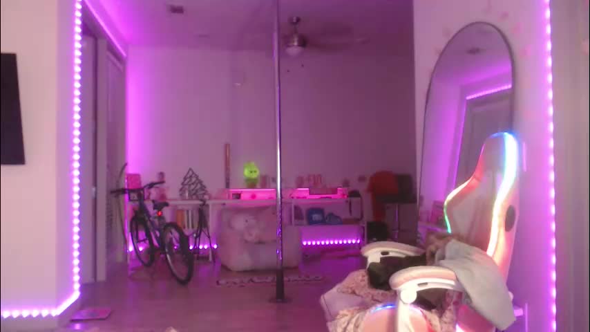 princess_cece Adult Chat April 24, 2026