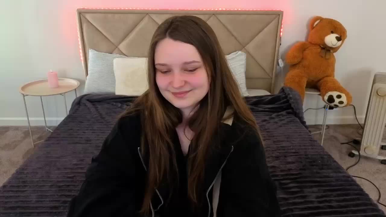 MagikPeachh Adult Chat April 24, 2026