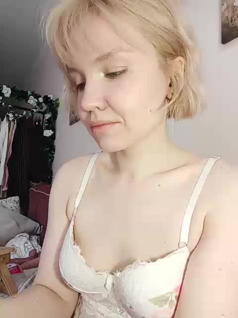 LadyAnny Adult Chat April 24, 2026
