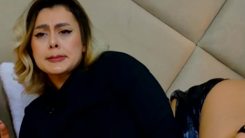 chloevee Adult Chat April 24, 2026