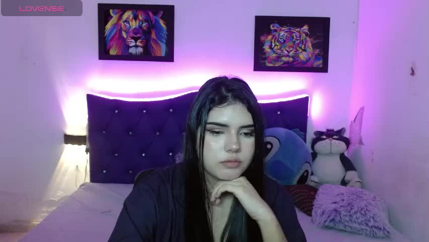 emma_yui19 Adult Chat April 24, 2026