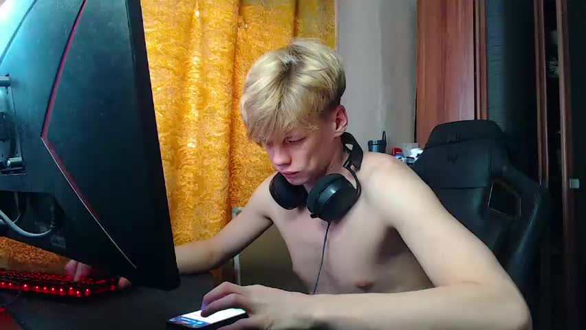 shyredstar Adult Chat April 24, 2026