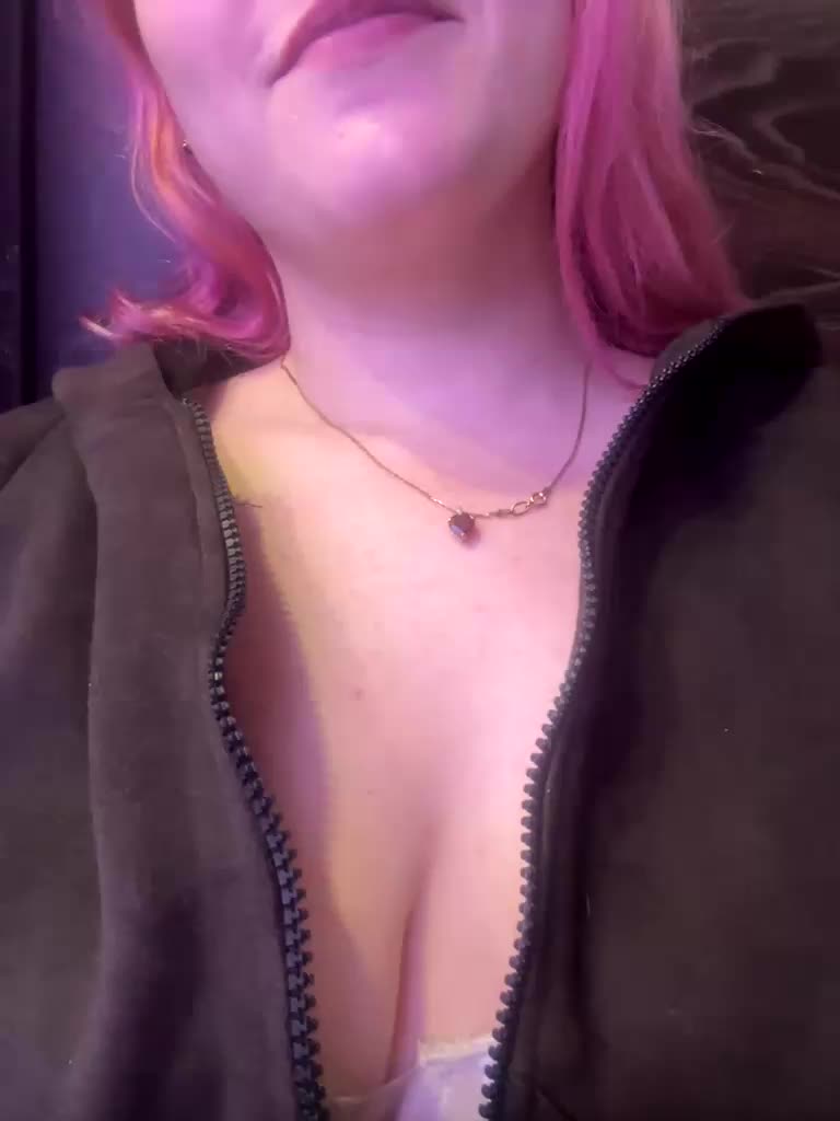 AnnaKonda2026 Adult Chat April 24, 2026