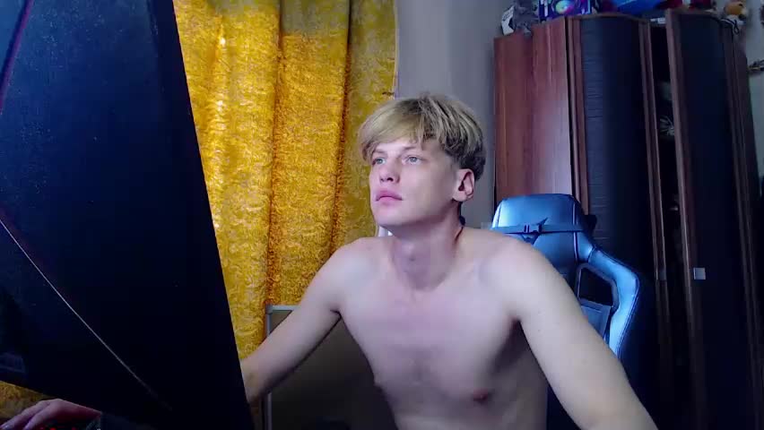 shyredstar Adult Chat April 24, 2026
