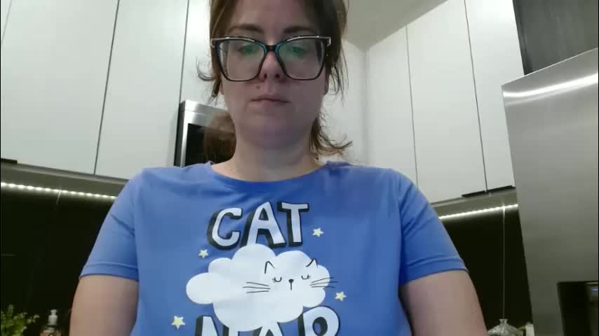 hazel_skye Adult Chat April 25, 2026