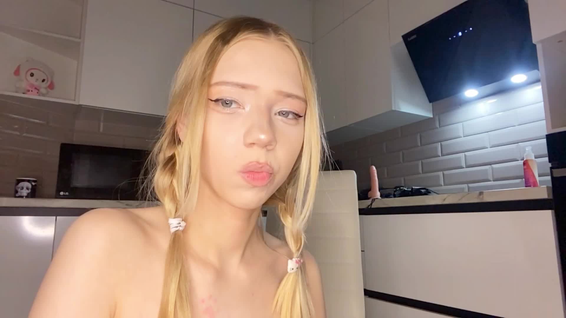 KalaWeingartner Adult Chat April 25, 2026