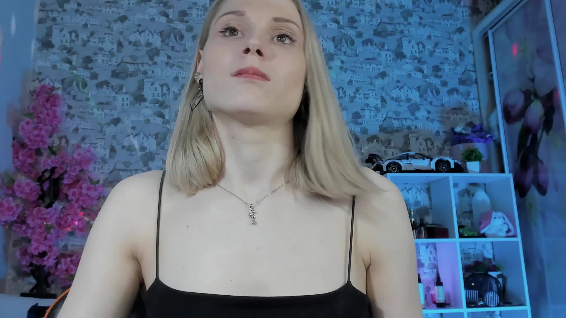 GinaGinaLove Adult Chat April 25, 2026