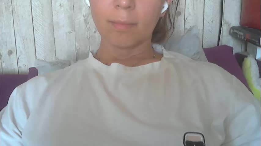 lilu_bella Adult Chat April 25, 2026