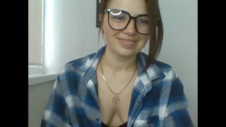 make_mesmile Adult Chat April 25, 2026