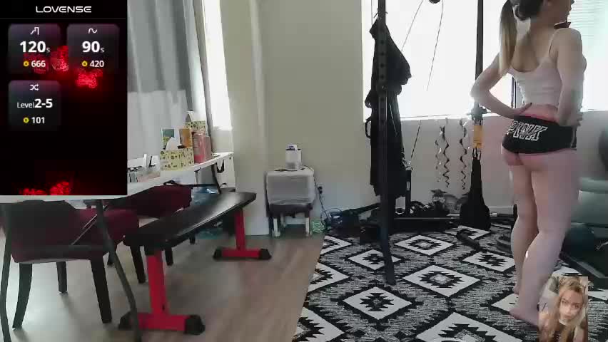 blondiebubblebooty Adult Chat April 25, 2026