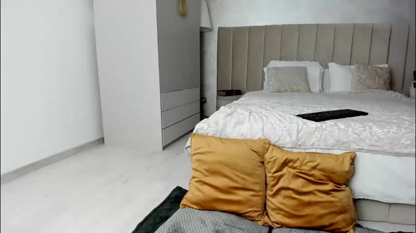 evebel Adult Chat April 25, 2026