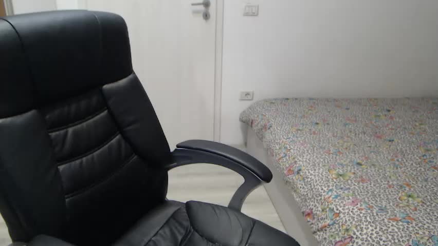 blue_eyes96 Adult Chat April 25, 2026