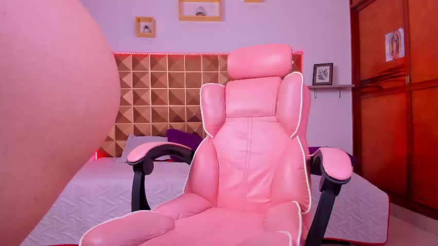naughty_kat_ Adult Chat April 26, 2026