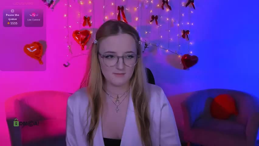 luna_berryy Adult Chat April 25, 2026