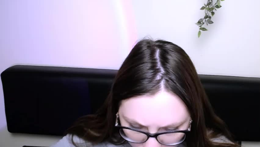 luizaheems_ Adult Chat April 25, 2026