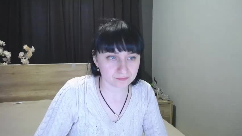ninaflawlees Adult Chat April 25, 2026