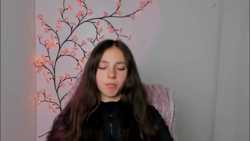 amber__r Adult Chat April 25, 2026