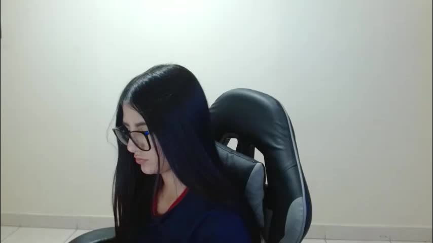 sahaliefox_ Adult Chat April 25, 2026