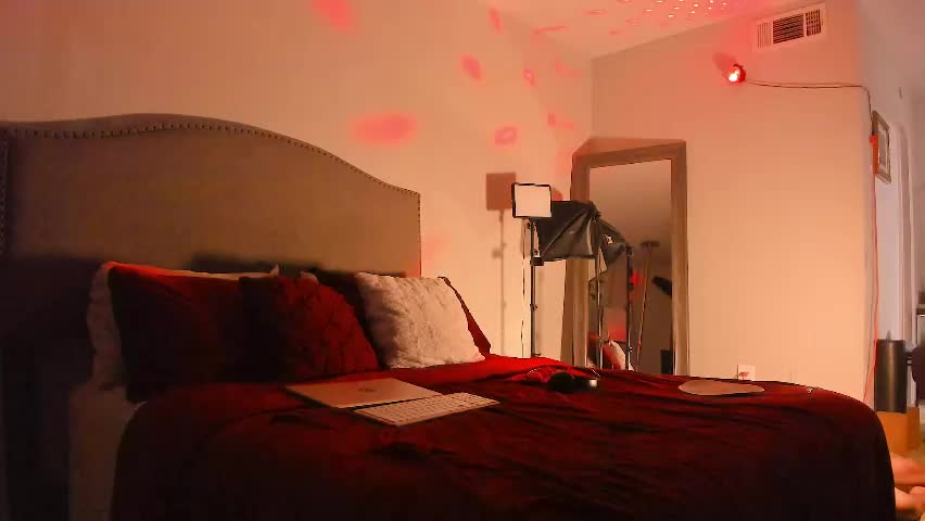 samatha1998 Adult Chat April 25, 2026