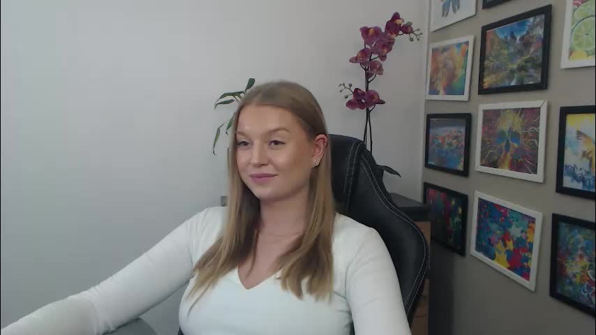 mysteryericax Adult Chat April 25, 2026