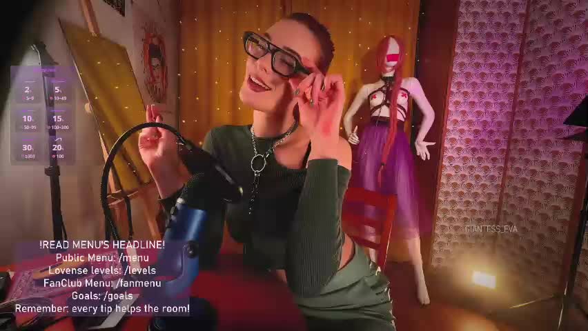 giantess_eva Adult Chat April 25, 2026
