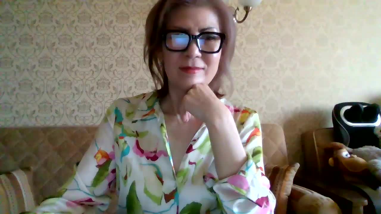ElegantLady00 Adult Chat April 25, 2026