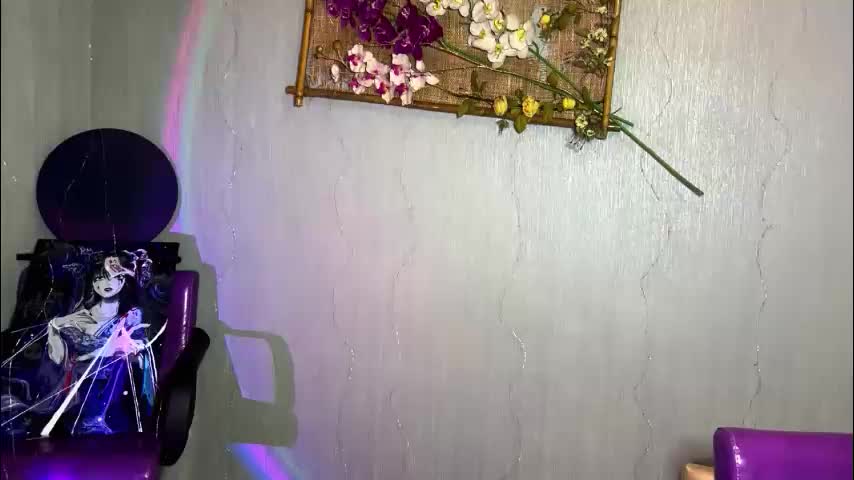 elisabethmikowski Adult Chat April 25, 2026