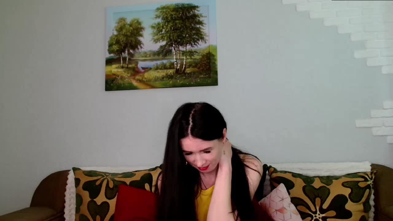 MilfLunna Adult Chat April 25, 2026