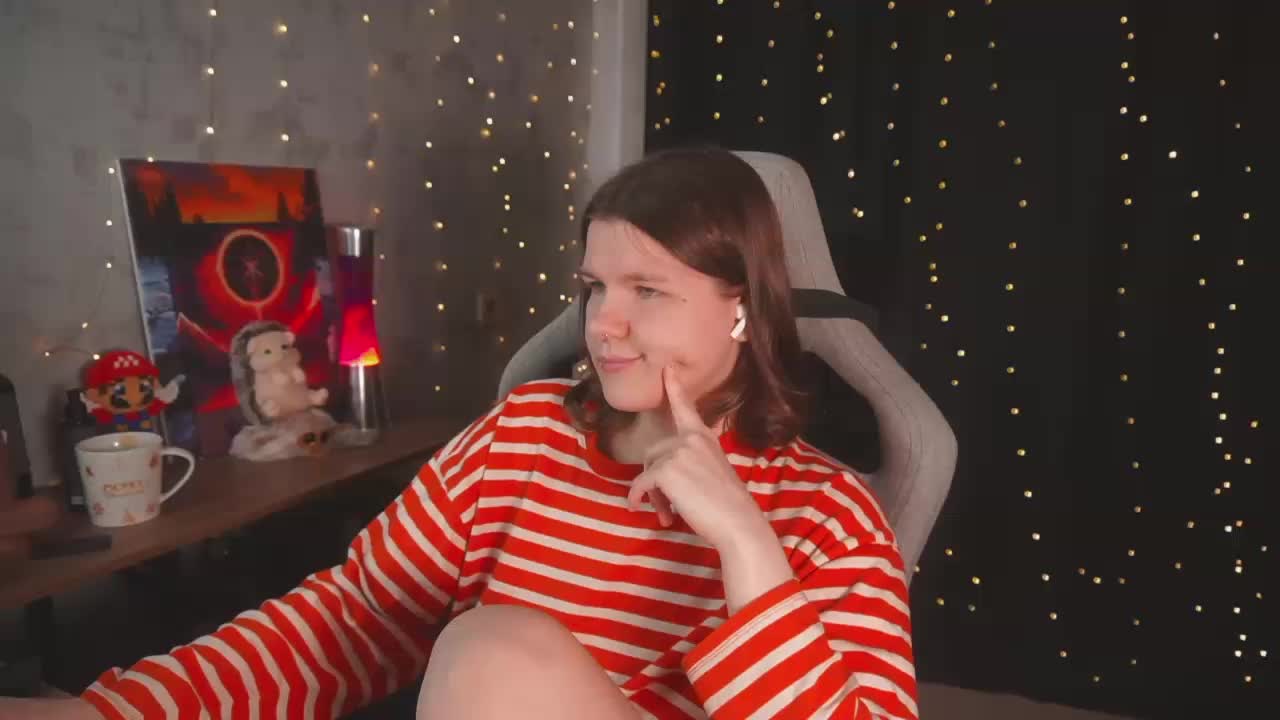 cutesoneckaaa Adult Chat April 25, 2026