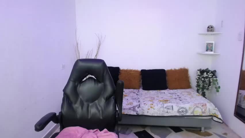 valeriamora_ Adult Chat April 26, 2026