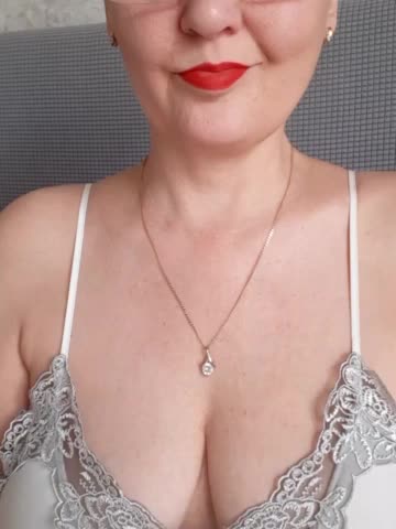 SexiestJess45 Adult Chat April 26, 2026