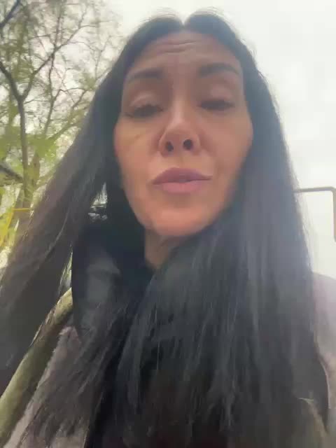 Karolina_Milf Adult Chat April 26, 2026