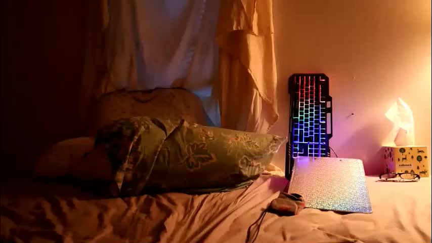 fuckmypussyplz1 Adult Chat April 26, 2026