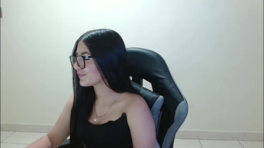 sahaliefox_ Adult Chat April 26, 2026