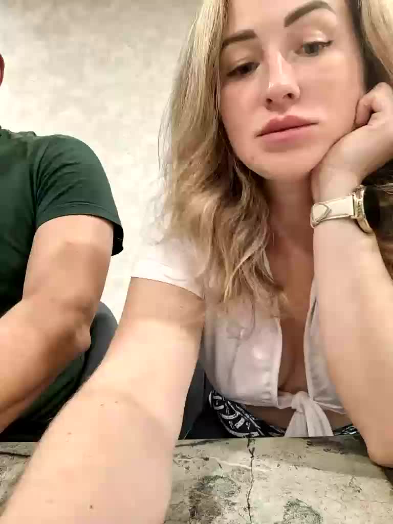 MOLLY-7 Adult Chat April 26, 2026