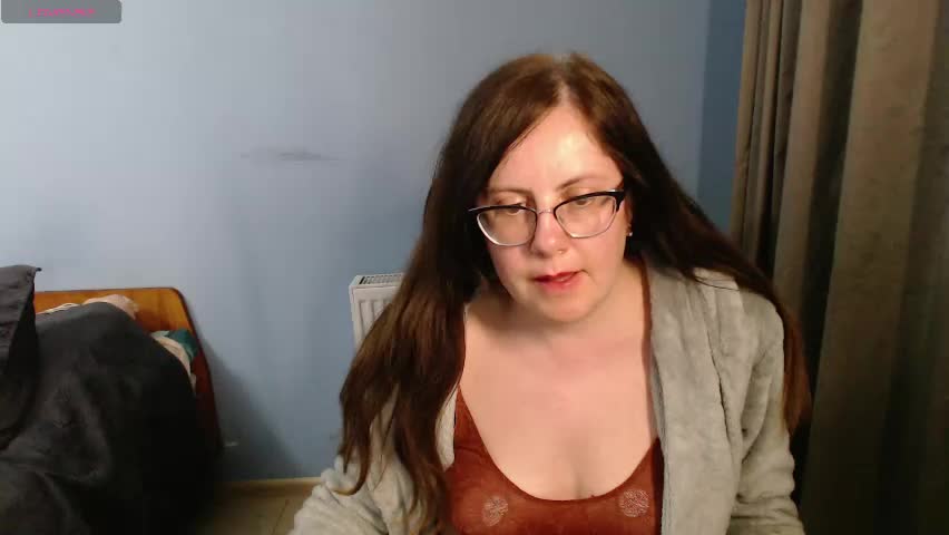 mandarinka28 Adult Chat April 27, 2026
