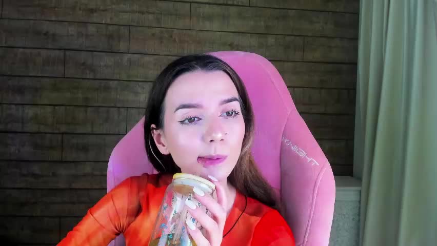 vanessavienne Adult Chat April 26, 2026