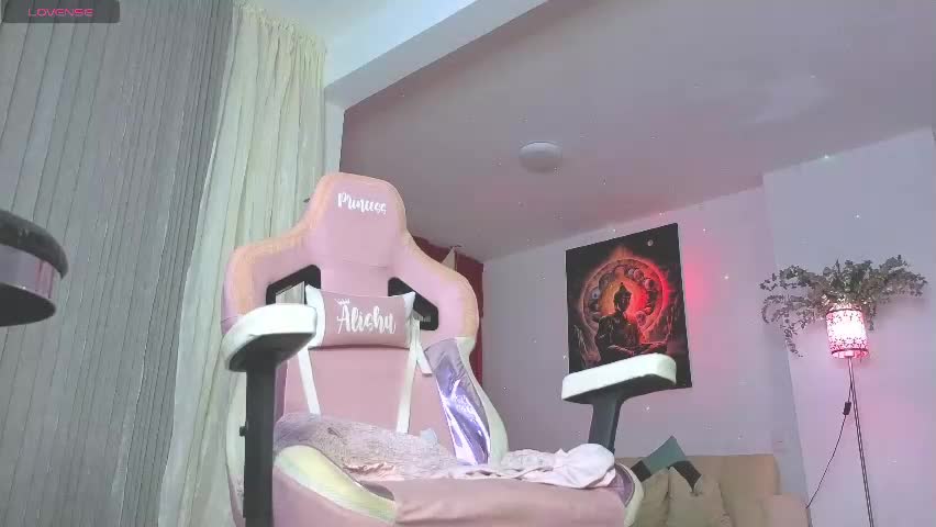 crazyshottts Adult Chat April 27, 2026