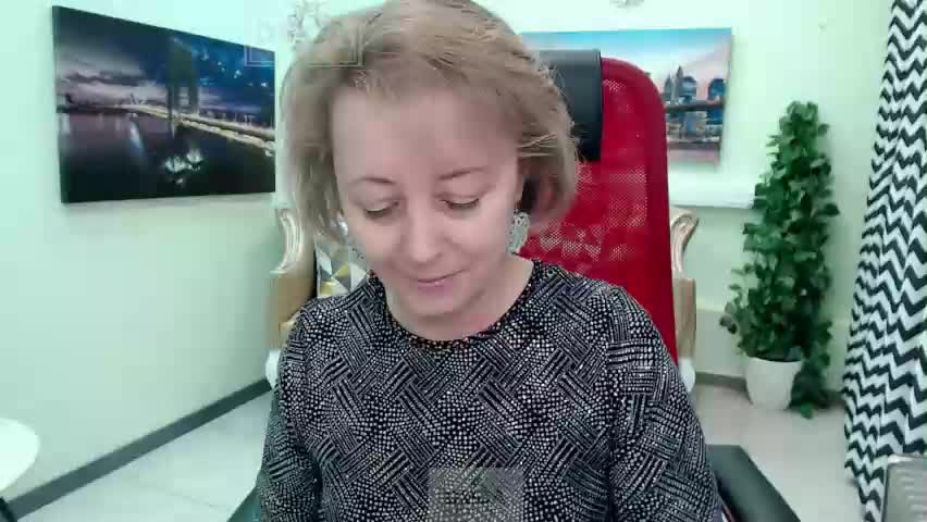 mona_w Adult Chat April 26, 2026