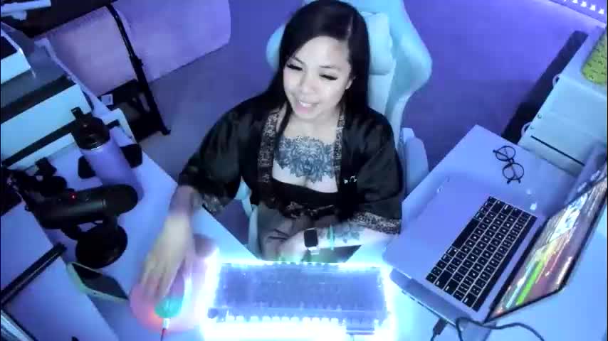 dolllface Adult Chat April 27, 2026