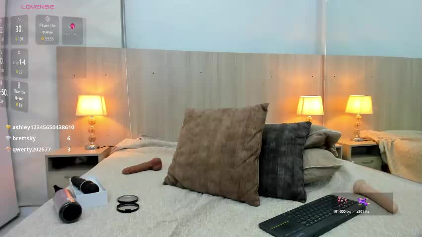 skinny_briana Adult Chat April 27, 2026