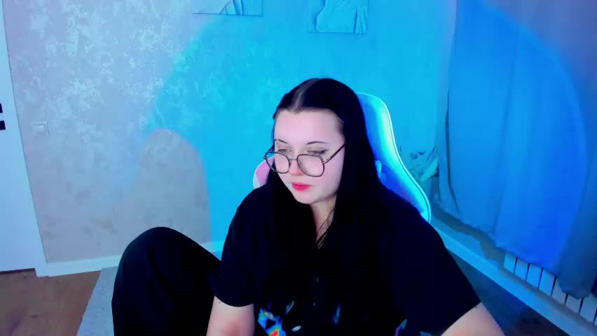 kira_g0ld Adult Chat April 27, 2026