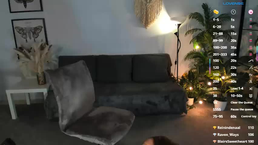lily_dallass Adult Chat April 27, 2026