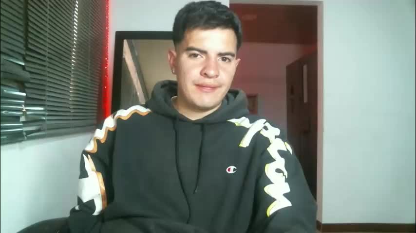 franccesco_699 Adult Chat April 27, 2026