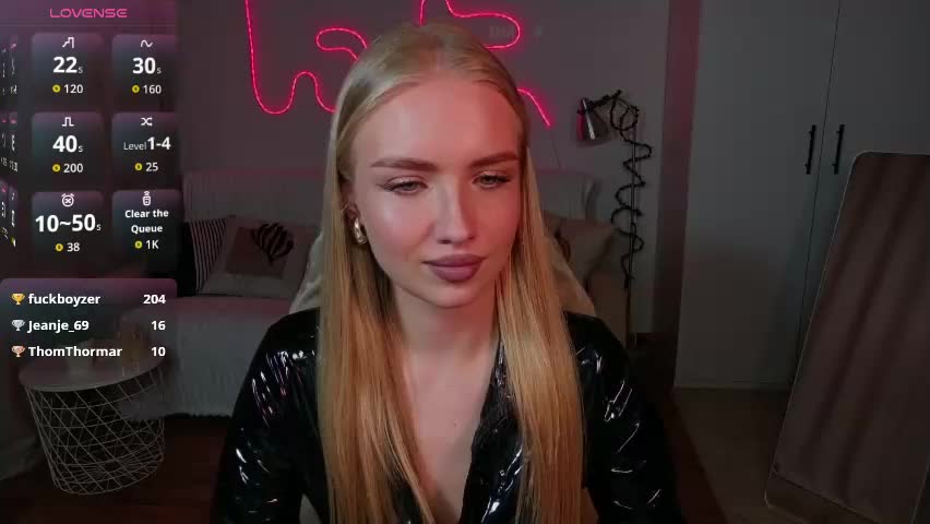 tessahamilton Adult Chat April 27, 2026