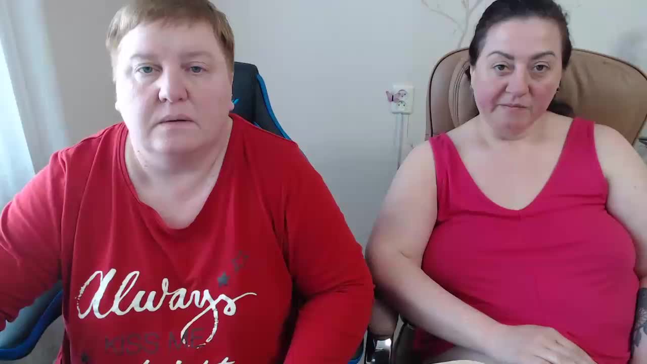 XMollyJaneEX Adult Chat April 27, 2026