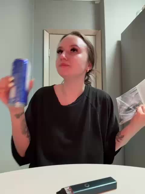 Kira_Beliesss Adult Chat April 27, 2026