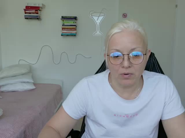 LinsyKim Adult Chat April 27, 2026